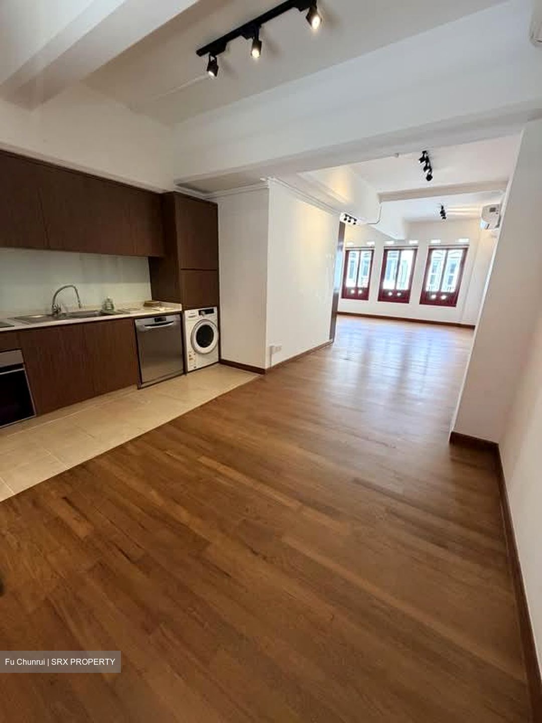Mosque Street (D1), Condominium #585446011